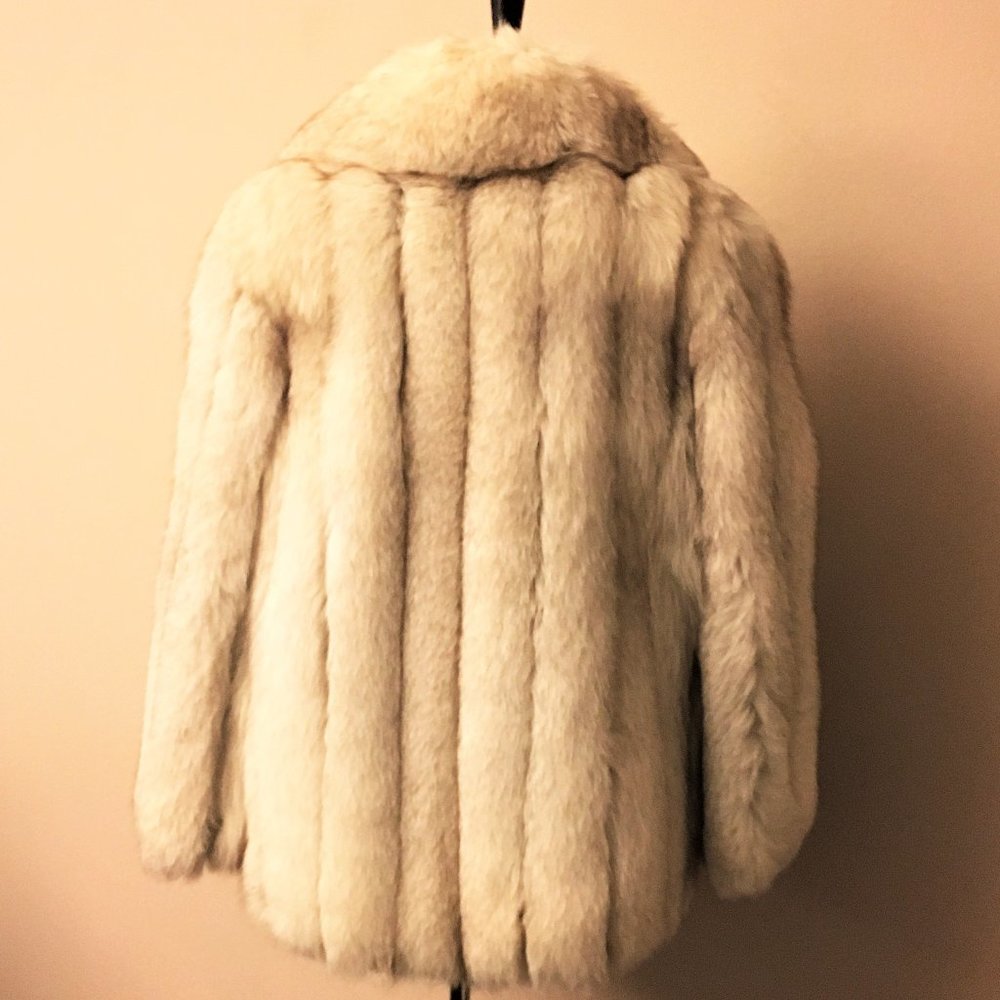 SWITZERS Silver Fox Coat AND Matching Hat  VINTAGE - Picture 4 of 16